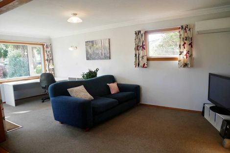 Photo of property in 48 Bevington Street, Avonhead, Christchurch, 8042
