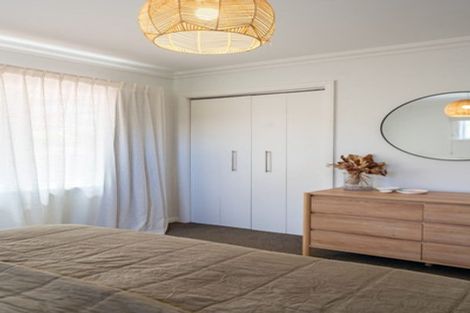 Photo of property in 12 Glenside Road, Glenside, Wellington, 6037