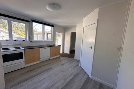 Photo of property in 23 Totara Street, Eastbourne, Lower Hutt, 5013