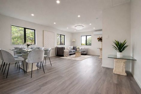 Photo of property in 4253 Great North Road, Glendene, Auckland, 0602