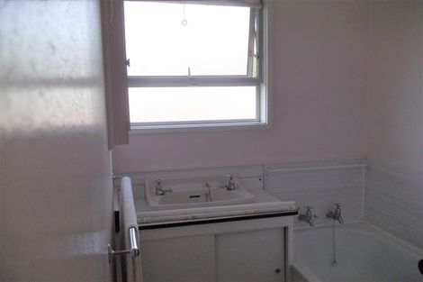 Photo of property in 4 Heaphy Street, Taradale, Napier, 4112