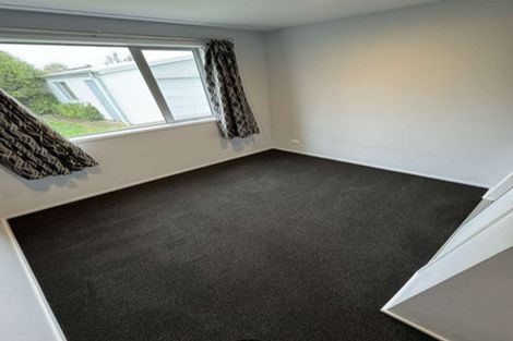 Photo of property in 17 Royal Park Drive, Parklands, Christchurch, 8083