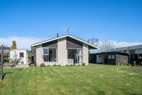 Photo of property in 79 Newnham Street, Rangiora, 7400