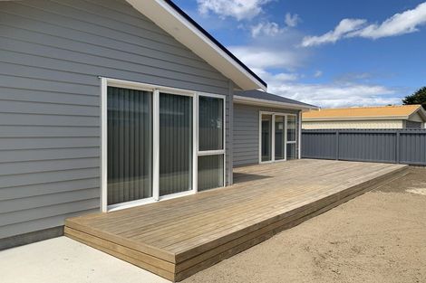 Photo of property in 28c Sussex Street, Levin, 5510