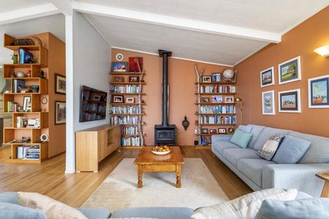 Photo of property in 94 Saddleback Rise, Murrays Bay, Auckland, 0630