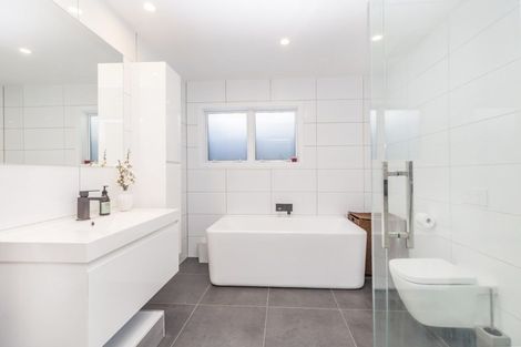 Photo of property in 44 Monro Street, Seatoun, Wellington, 6022