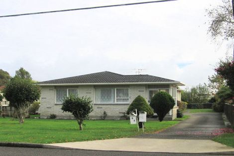 Photo of property in 64a Parata Street, Waikanae, 5036