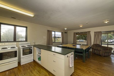 Photo of property in 42 Kawiu Road, Levin, 5510