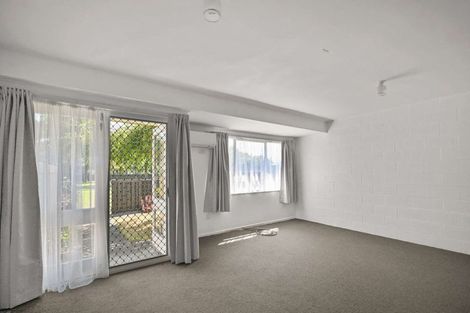 Photo of property in 2/2 Whitehead Road, Hastings, 4122