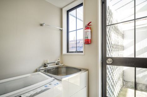 Photo of property in 1202a Heretaunga Street East, Parkvale, Hastings, 4122