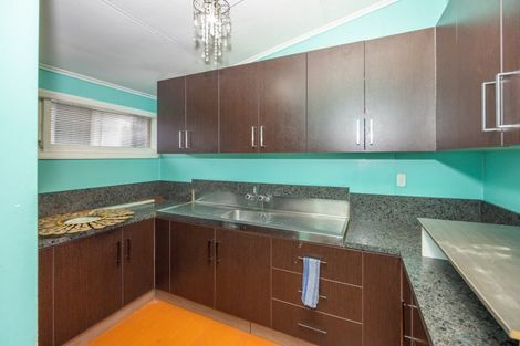 Photo of property in 39 Hakanoa Street, Huntly, 3700