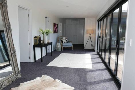 Photo of property in 1 Rostrevor Place, Mairehau, Christchurch, 8052