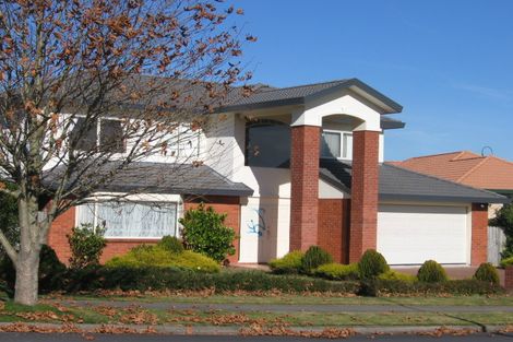 Photo of property in 19 John Brooke Crescent, East Tamaki Heights, Auckland, 2016