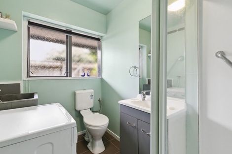 Photo of property in 3/21 Duchess Place, Maupuia, Wellington, 6022