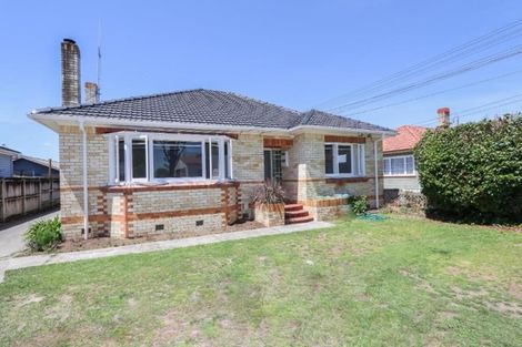 Photo of property in 64 Galloway Street, Hamilton East, Hamilton, 3216