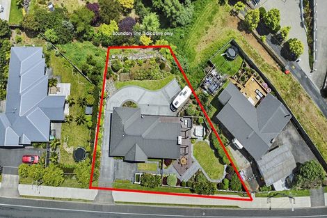 Photo of property in 438 Mangorei Road, Highlands Park, New Plymouth, 4312