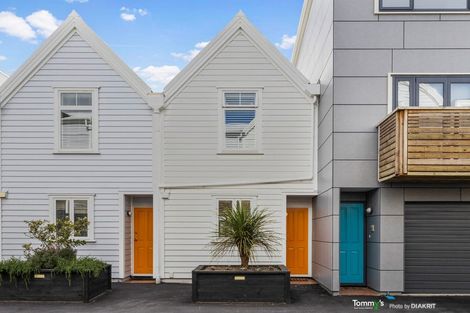 Photo of property in Victoria Villas, 43/35u Pirie Street, Mount Victoria, Wellington, 6011