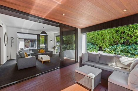 Photo of property in 14 Brooklands Road, Brooklands, New Plymouth, 4310
