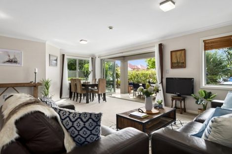 Photo of property in 7/235 Devonport Road, Tauranga, 3110