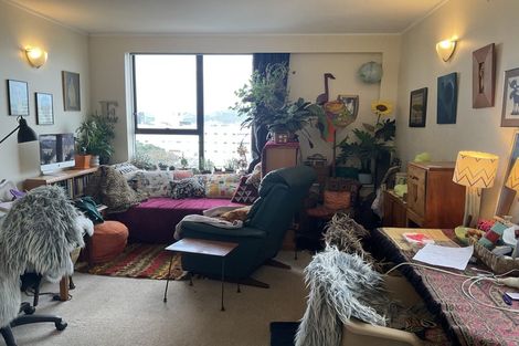 Photo of property in Hobson Court Flats, 69/70u Hobson Street, Thorndon, Wellington, 6011