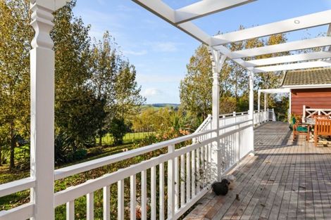Photo of property in 1410 Old North Road, Helensville, 0875