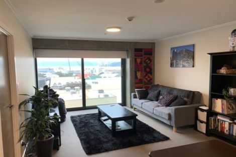 Photo of property in Frame Apartments, 404/111u Molesworth Street, Thorndon, Wellington, 6011