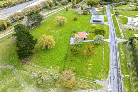 Photo of property in 525 Springfield Road, Puketapu, Napier, 4183