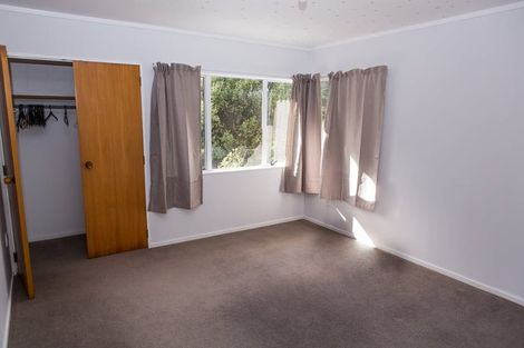 Photo of property in 9 Stephen Street, Johnsonville, Wellington, 6037