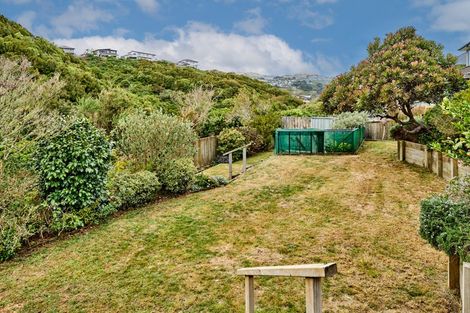 Photo of property in 32 Amesbury Drive, Churton Park, Wellington, 6037