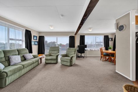 Photo of property in 40 Rewa Street, Inglewood, 4330