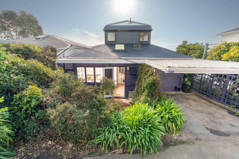 Photo of property in 32 Wade Street, Wadestown, Wellington, 6012