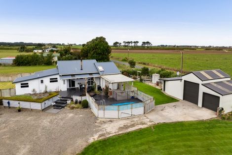 Photo of property in 1288 Normanby Road, Manaia, Hawera, 4678