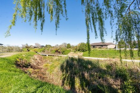 Photo of property in 210 Saint James Drive, Huntington, Hamilton, 3210