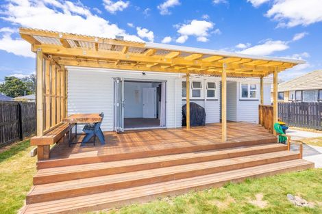 Photo of property in 965 Hazelmere Crescent, Te Awamutu, 3800
