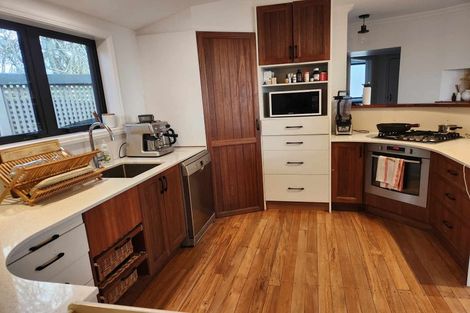 Photo of property in 33 Williams Crescent, Maketu, 3189