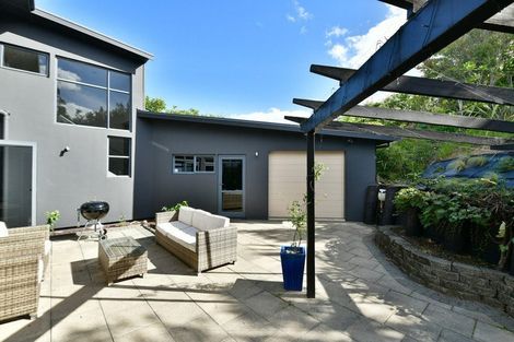 Photo of property in 15 Maire Road, Orewa, 0931