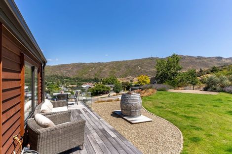 Photo of property in Naylor Street, Clyde, 9330