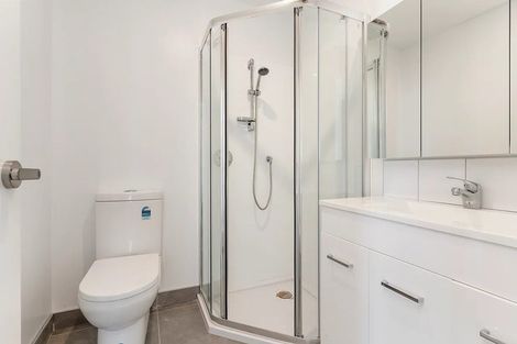 Photo of property in 102/28a Eileen Newey Place, Henderson, Auckland, 0612