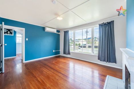 Photo of property in 40 Bell Street, Tawa, Wellington, 5028