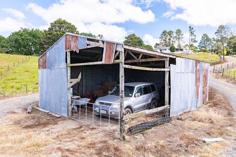 Photo of property in 1820 State Highway 12, Paparoa, 0571