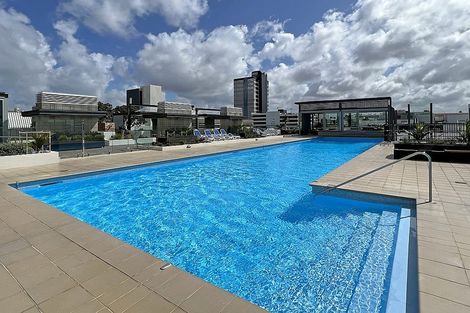 Photo of property in Sentinel Apartments, 2403/3 Northcroft Street, Takapuna, Auckland, 0622