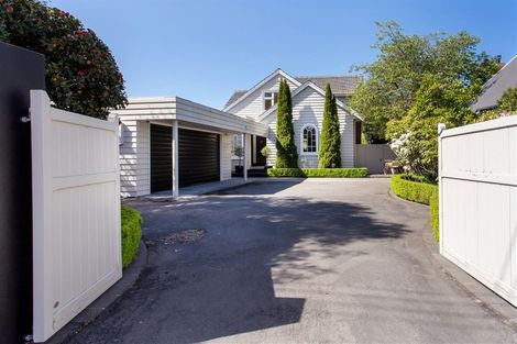 Photo of property in 40 Garden Road, Merivale, Christchurch, 8014