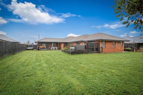 Photo of property in 108 Lowes Road, Rolleston, 7614