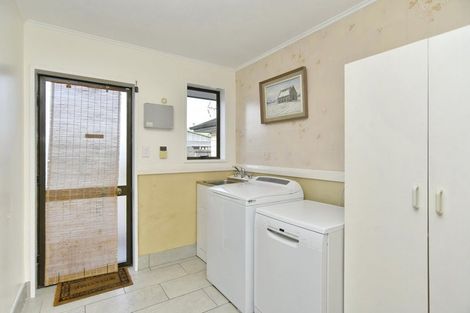 Photo of property in 23 Mackworth Street, Woolston, Christchurch, 8062