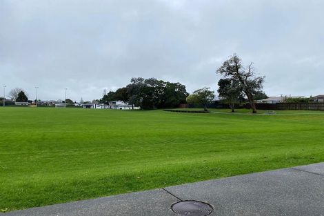 Photo of property in 5/79 Taikata Road, Te Atatu Peninsula, Auckland, 0610