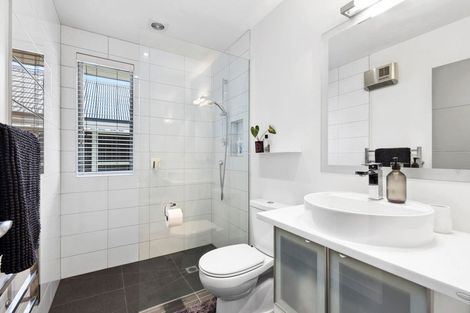 Photo of property in 21a Old Station Avenue, Wanaka, 9305