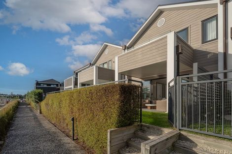 Photo of property in 7/6 The Marina, Tairua, 3508