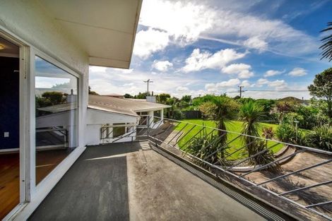 Photo of property in 161 South Road, Hawera, 4610