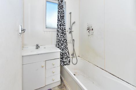 Photo of property in 30 President Avenue, Papakura, 2110