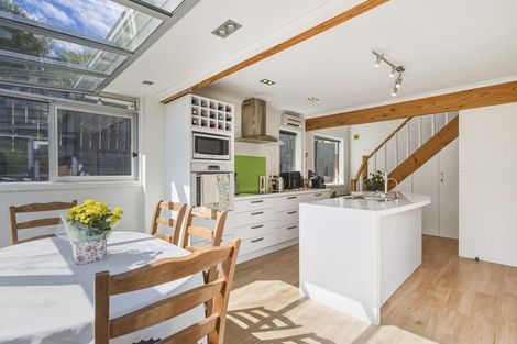 Photo of property in 334 Kenmure Road, Kenmure, Dunedin, 9011